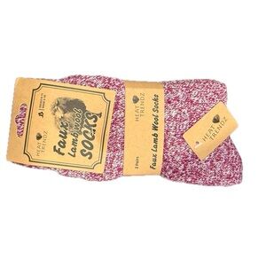 Heat Trendz Faux Lamb Wool Blend Socks 2 Pairs (Reddish Pink & White)